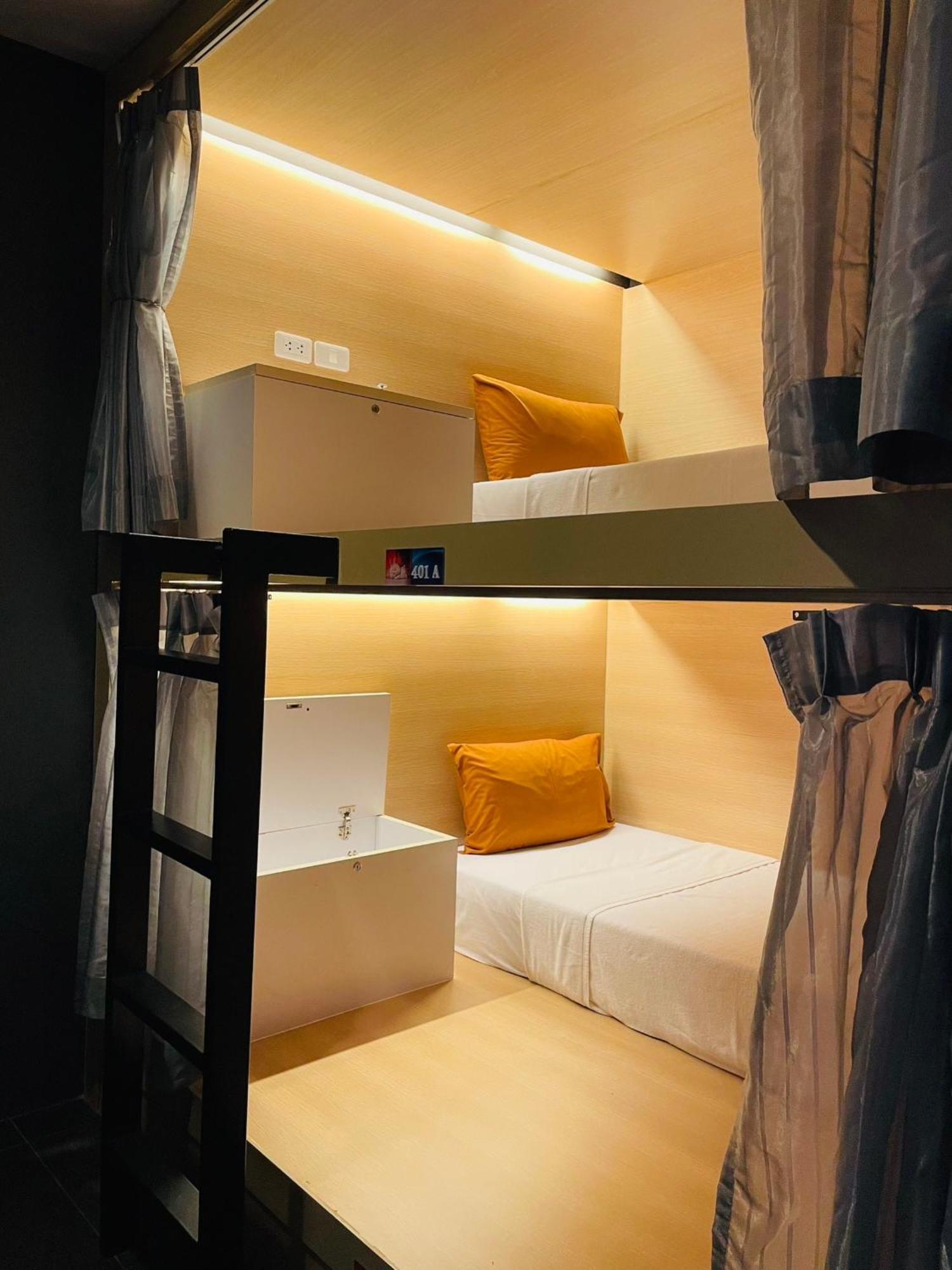 بيت شباب Rabbitel Phuket المظهر الخارجي الصورة