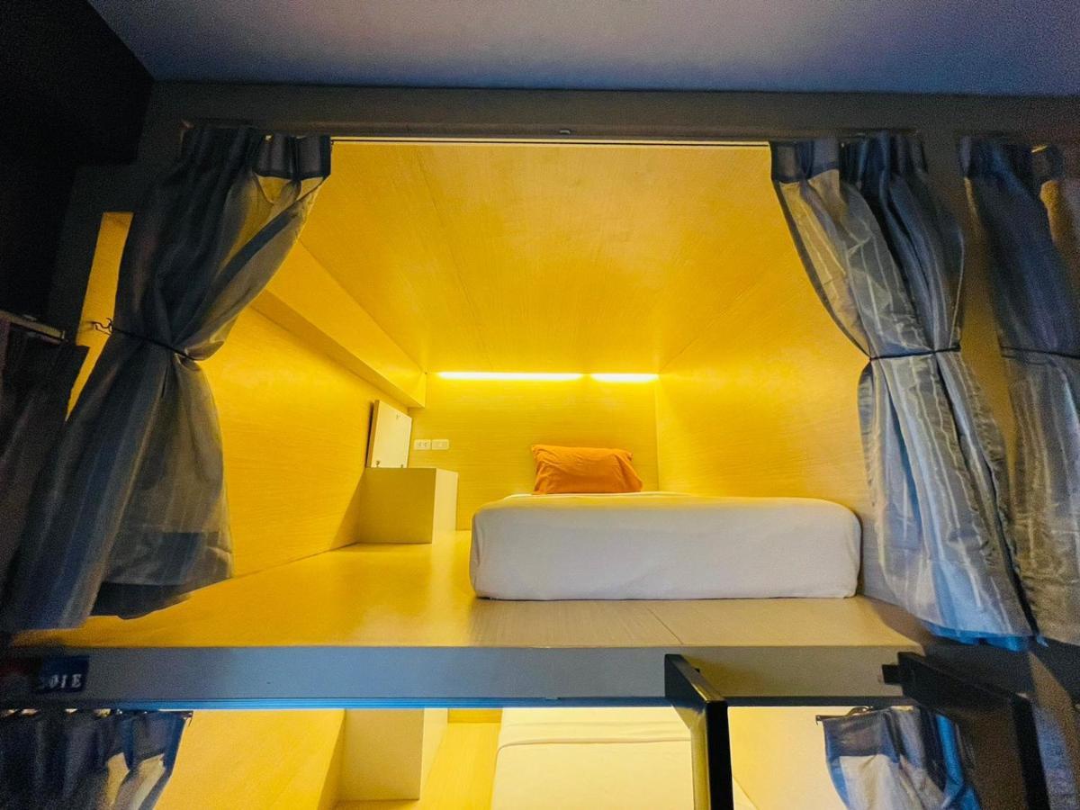 بيت شباب Rabbitel Phuket المظهر الخارجي الصورة