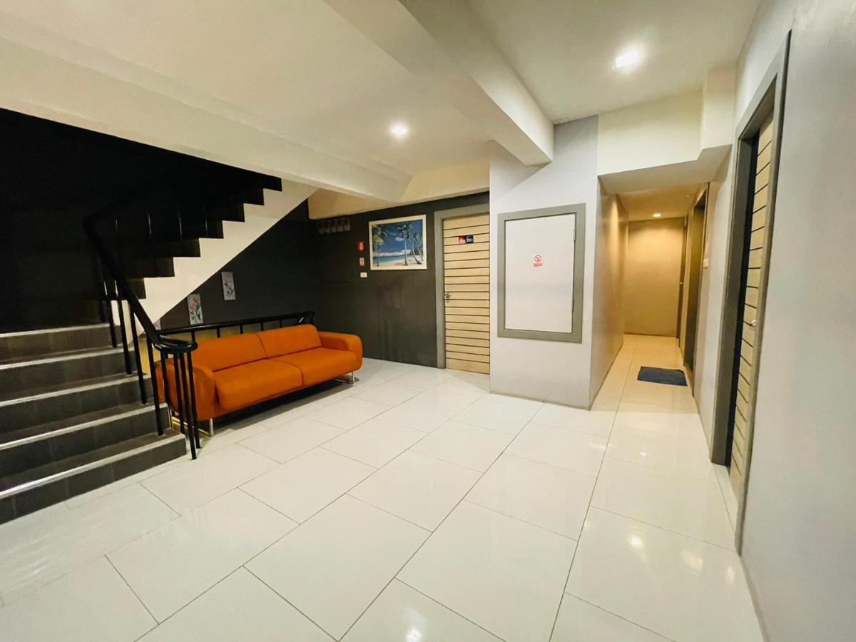 بيت شباب Rabbitel Phuket المظهر الخارجي الصورة