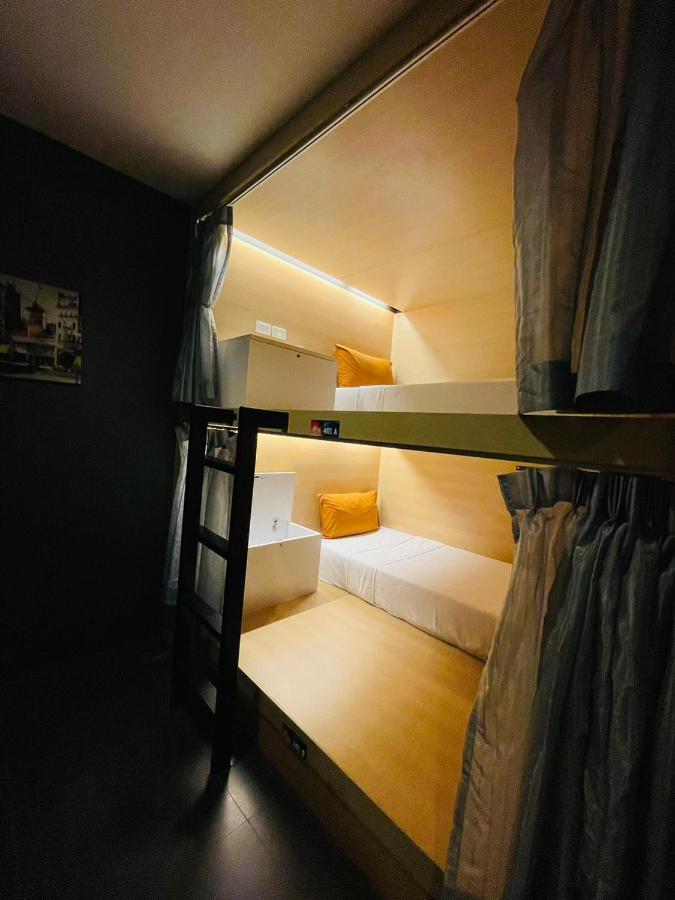 بيت شباب Rabbitel Phuket المظهر الخارجي الصورة