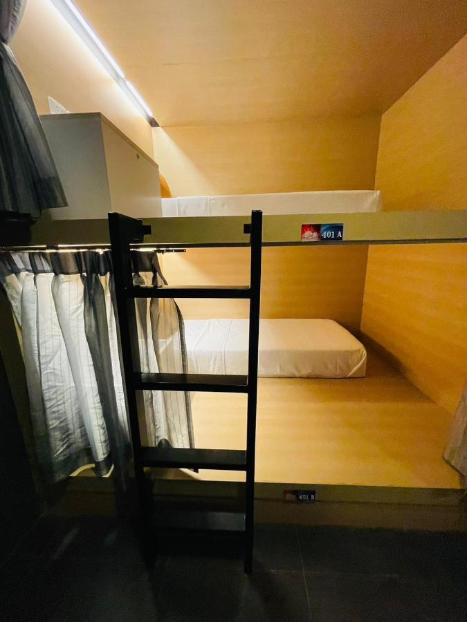 بيت شباب Rabbitel Phuket المظهر الخارجي الصورة